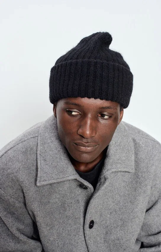 Beanie East Reference: EAST22AH26