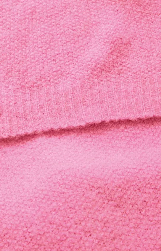 Scarf East Reference: EAST20AH26