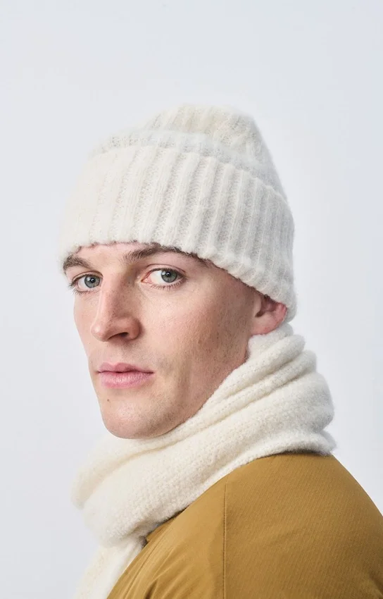 Scarf East Reference: EAST20AH26