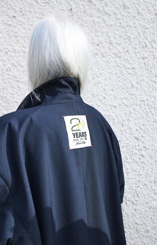 Unisex blazer Ayany - 20 years Reference: AYA15A20H26