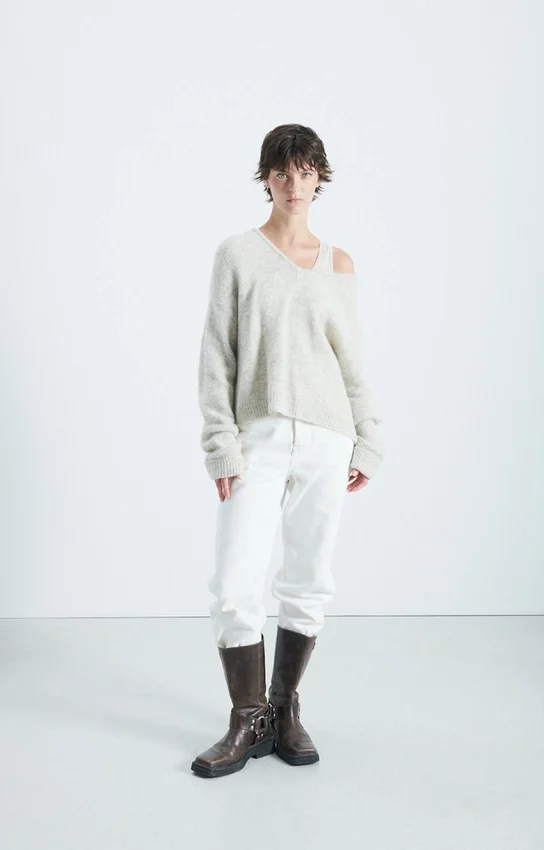 Women's jumper East Reference: EAST18HH26
