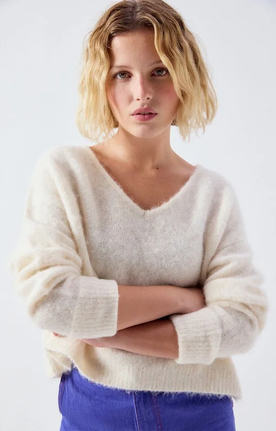 Women's jumper East Reference: EAST18HH26