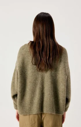 Women’s jumper East Reference: EAST18VH26