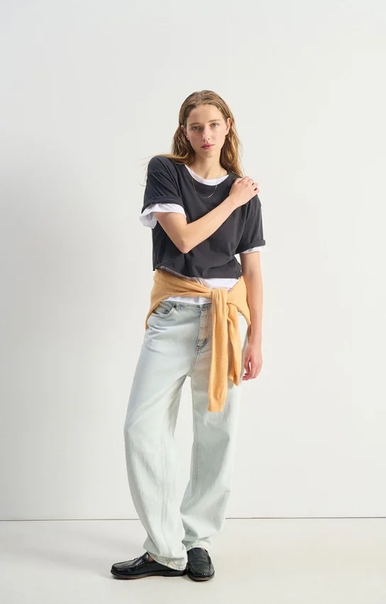 Women's t-shirt Apoly Reference: APO02BH26
