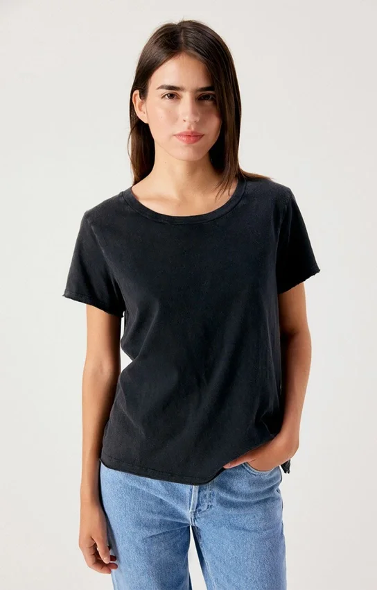 Women’s T-shirt Remytown Reference: REM02AH26