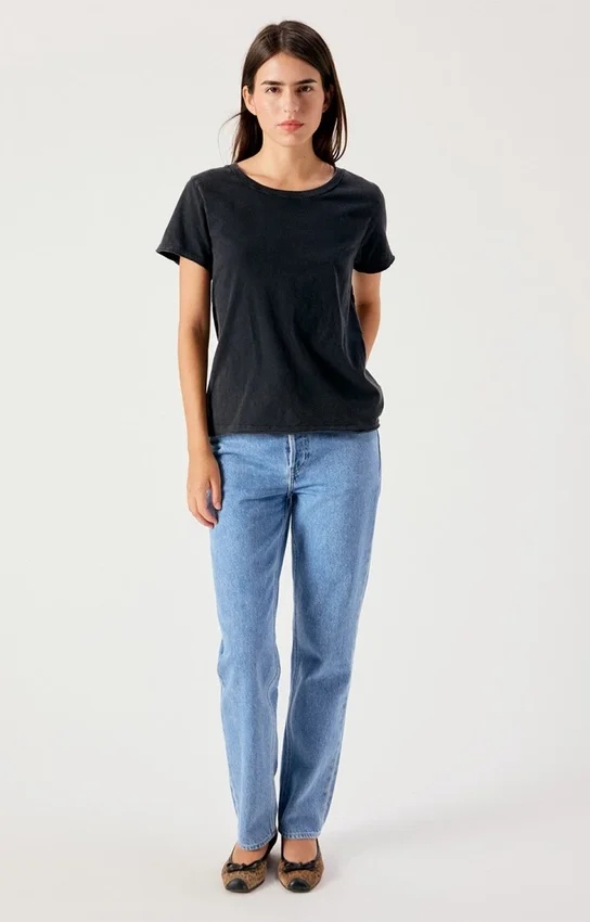 Women’s T-shirt Remytown Reference: REM02AH26