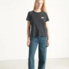 Women's T-shirt Ykobow Reference: YKO02CH26